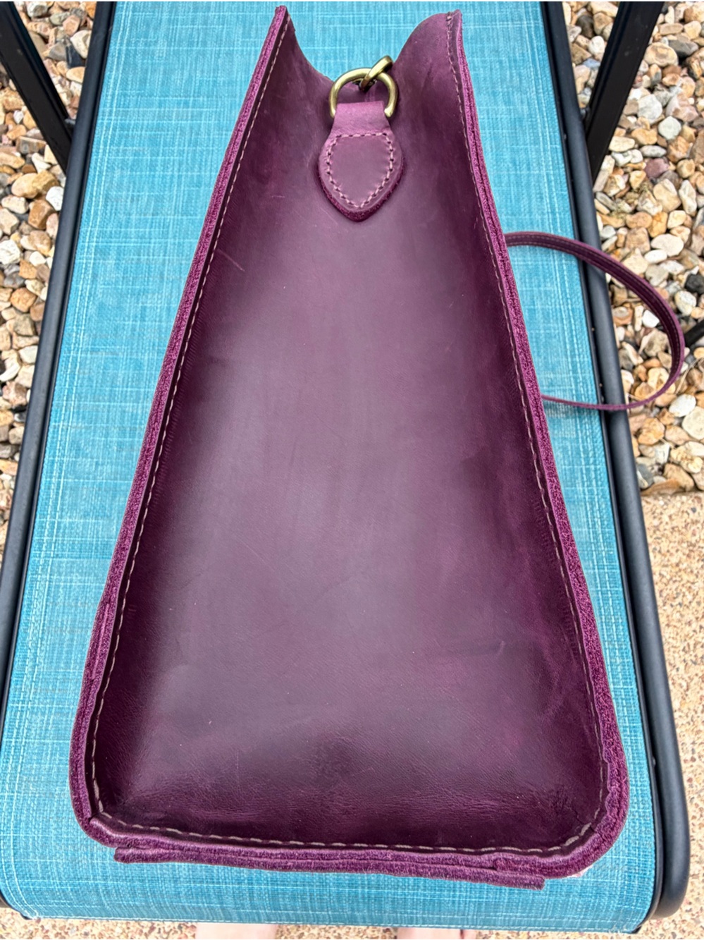 Portland Leather Oversized Larkspur Lola Tote - Picture 4 of 9